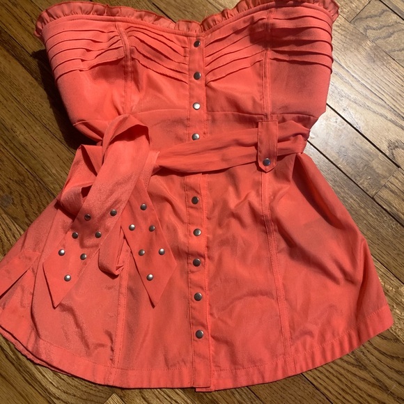 Coral BEBE top w/ belt - Picture 6 of 6